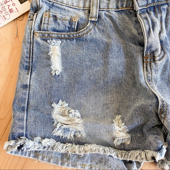 Jean Shorts XS - Picture 5 of 13